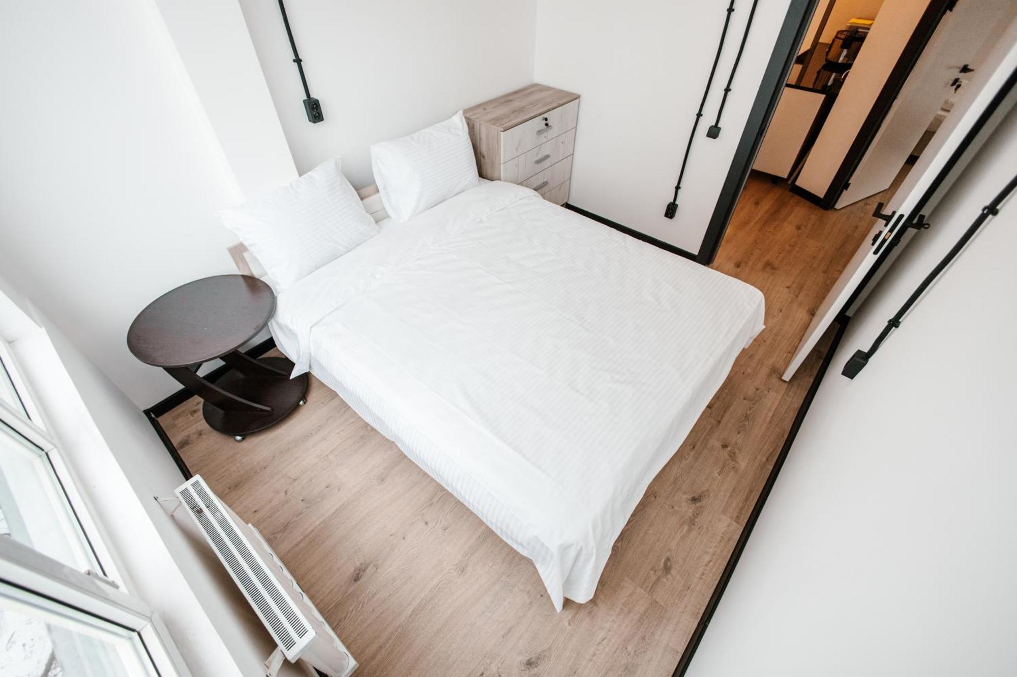 68 Hostel 比什凯克 外观 照片